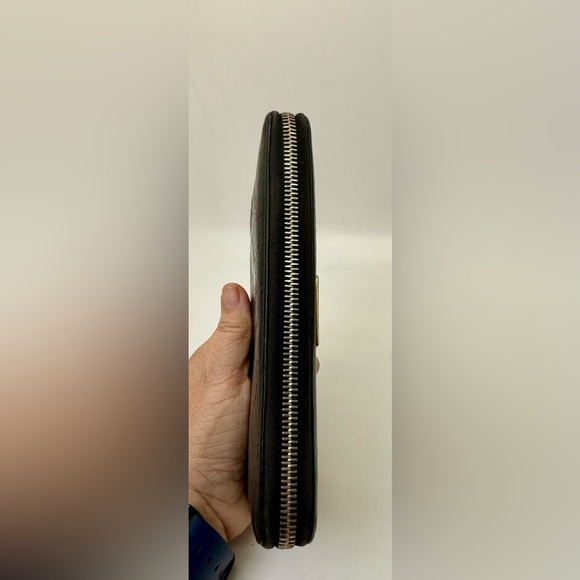 🖤 Gucci GG Guccissima Black Leather Zip-Around Wallet (Authenticated)‎ - Picture 5 of 11